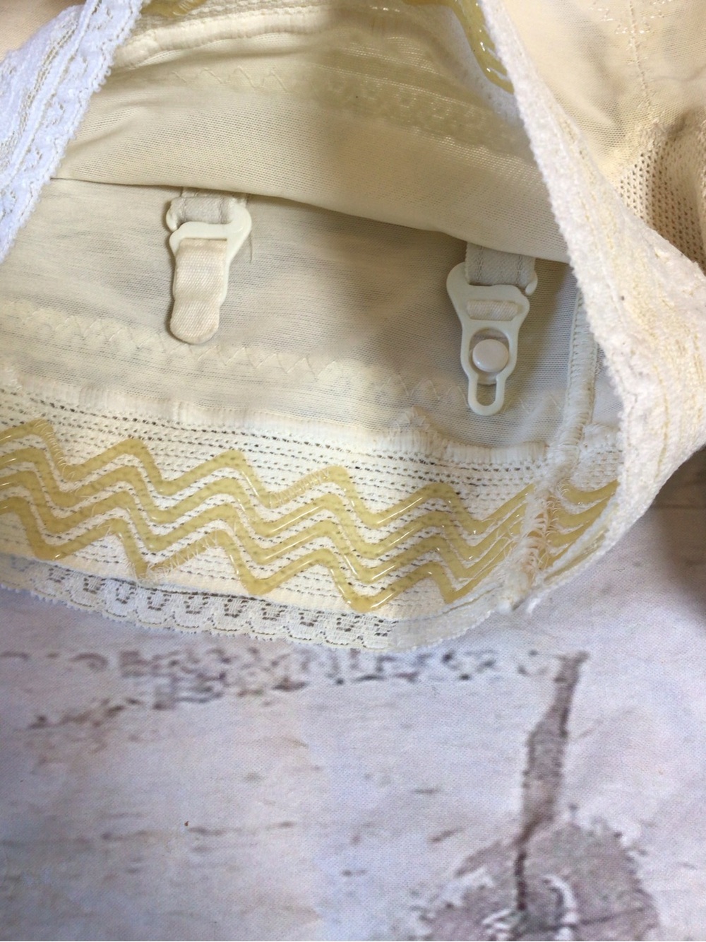 Vintage Vassarette Underneath It All Panty Girdle Shaper Long Leg Size L Lace. - Picture 4 of 10